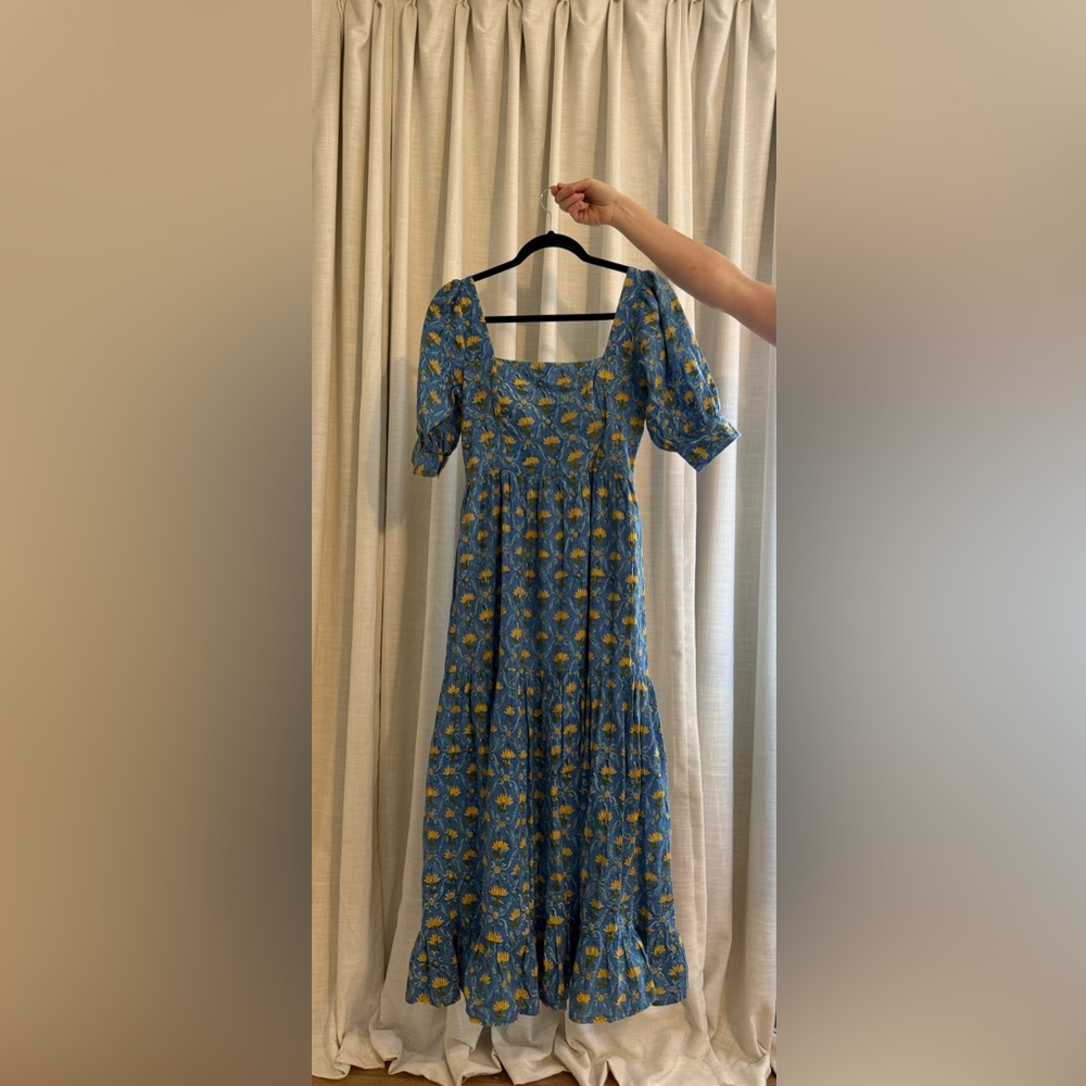 EDDY sample dress Chic Blue Floral Midi Dress